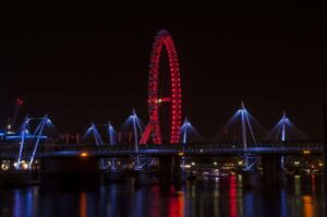 Searching for the &lsquo;angel&rsquo; who held me on Westminster Bridge