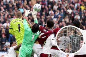 Why was West Ham&rsquo;s goal disallowed – when this Arsenal goal stood?