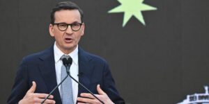 En Pologne, le parti ultraconservateur Droit et justice vole en éclats à un peu plus d’un an des élections législatives
