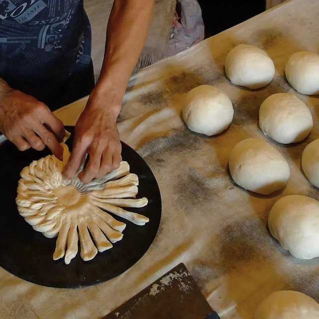 The Fabled Flatbreads of Uzbekistan