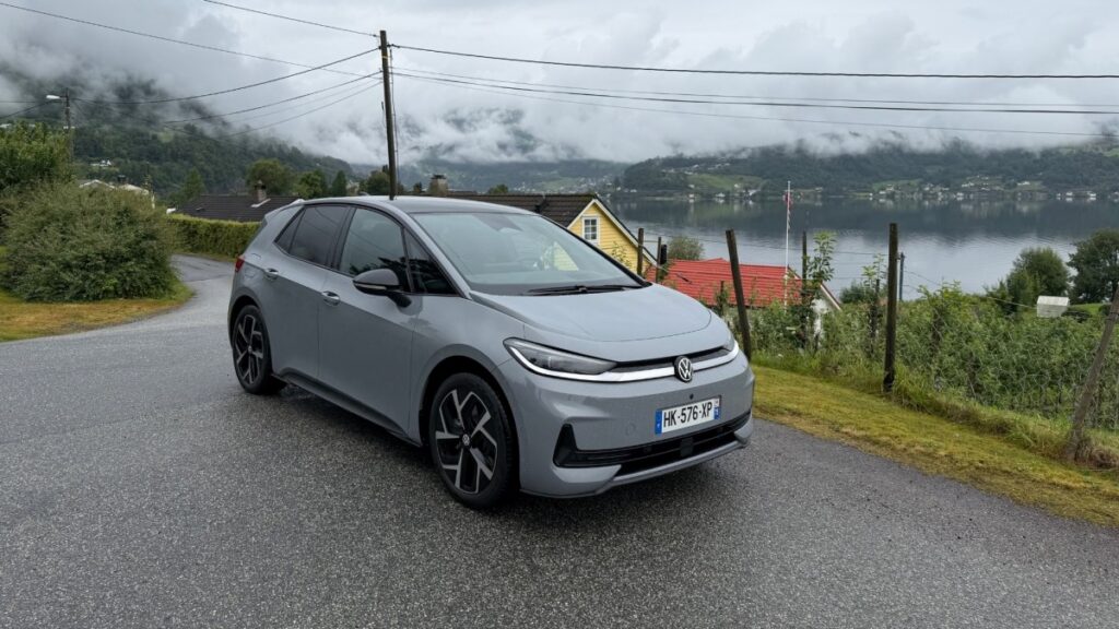 La Norvège en voiture électrique : une expérience foudroyante