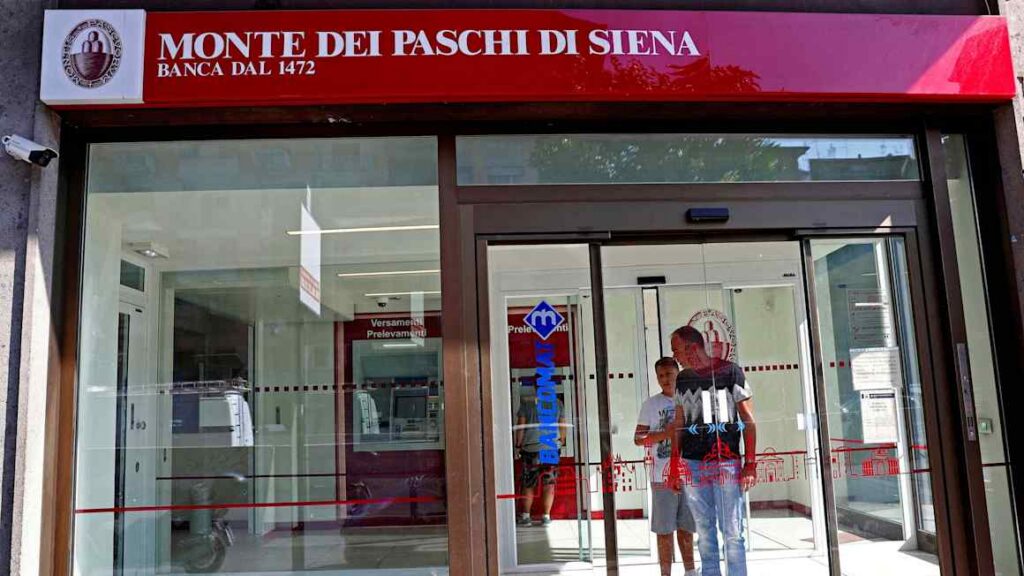 Monte dei Paschi explores Banco BPM takeover after ‘merger of equals’ talks collapse