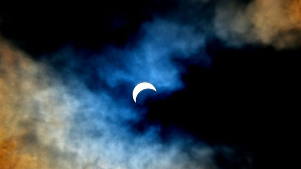 Éclipse solaire totale, Perséides, éclipse de Lune : que voir dans le ciel en août 2026 ?