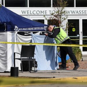 Driver Strikes 4 People Outside a Mall in British Columbia, Killing 2, Police Say
