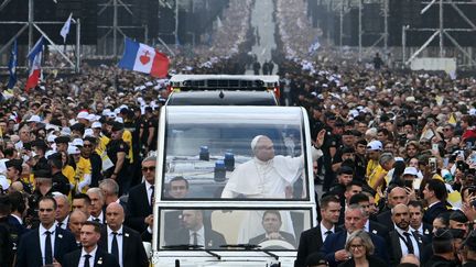 Édito. Léon XIV, un pape populaire que les prétendants à l’Élysée écoutent religieusement mais suivent peu