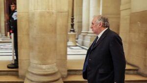 Deux ans d’emprisonnement avec sursis requis contre François Bayrou au procès en appel du MoDem