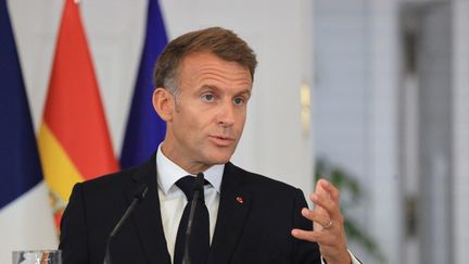 VIDEO. Ecrits antisémites attribués à Jordan Bardella : Emmanuel Macron juge « gravissimes et inacceptables » les propos rapportés par Mediapart