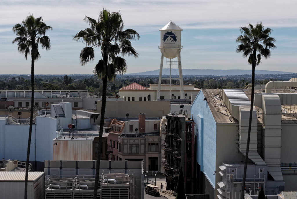 Paramount Woos Investors With  Billion Debt Offer To Fund WBD Deal As Judge Weighs Settlement