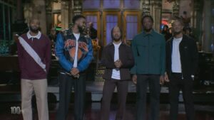 Jalen Brunson’s ‘SNL’ Monologue Sees Knicks Starting 5 Roasting Each Other