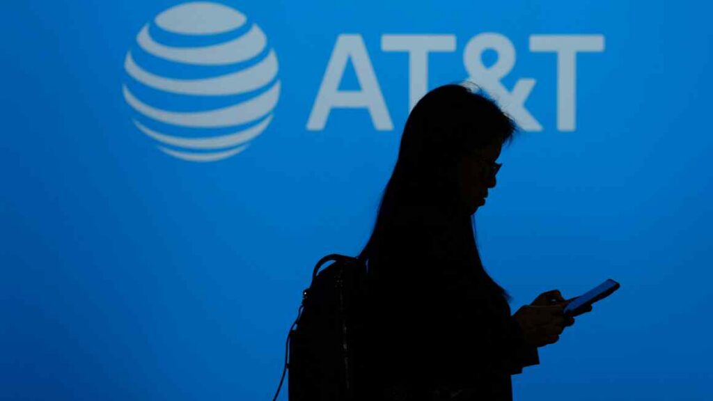 Corporate America embraces cheaper ‘open’ AI models