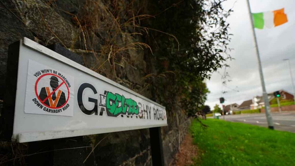 Appeals court overturns ban on contentious Northern Ireland parade