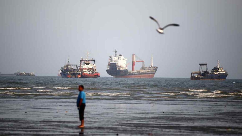 Oil price and US Treasury yields in tightest relationship since 1990