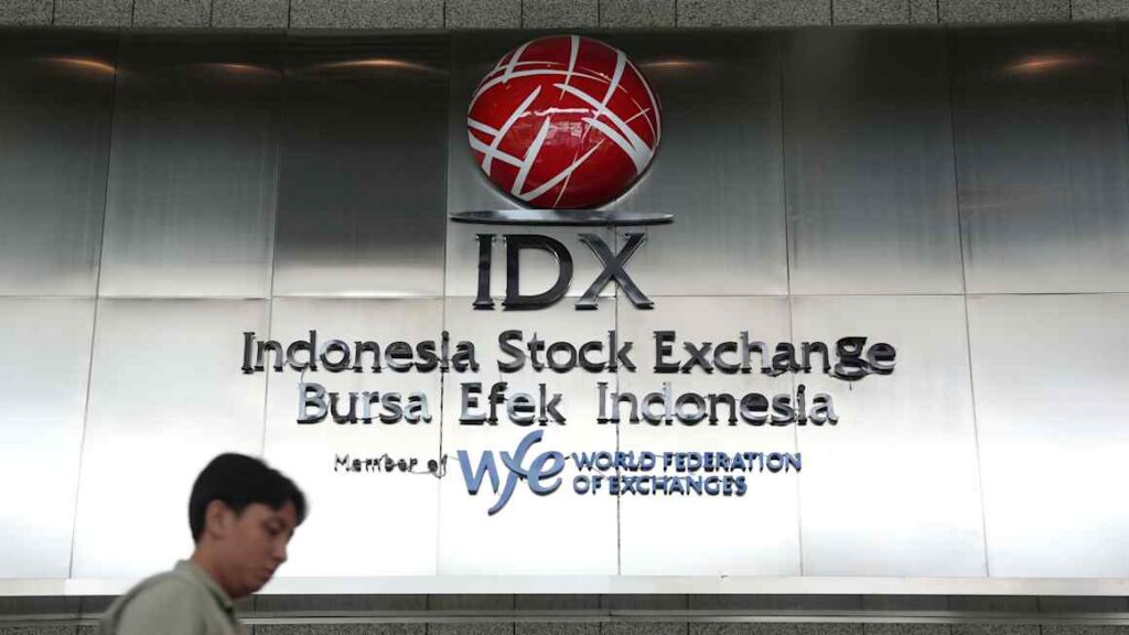 World’s worst-performing market slashes minimum price for stocks