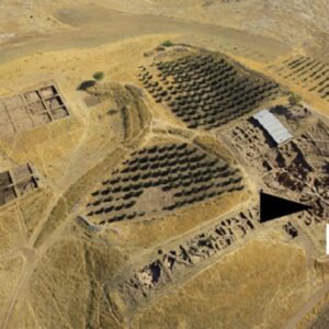 12,000-year-old Göbeklitepe burials shed light on scattered human bones