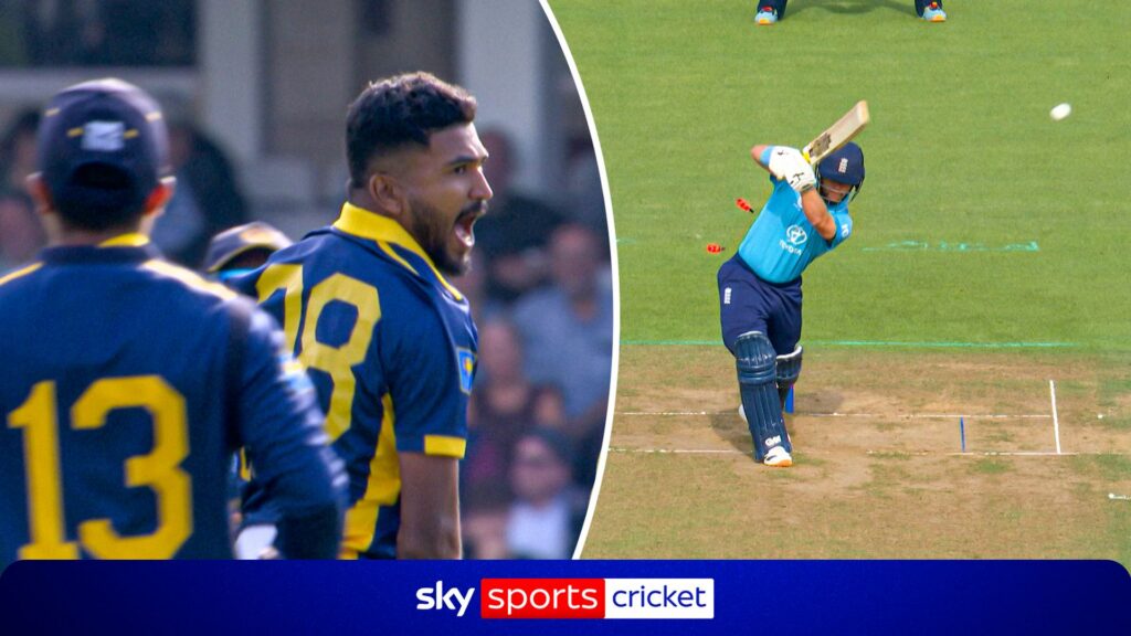 Duckett goes for a DUCK as Sri Lanka strike early!