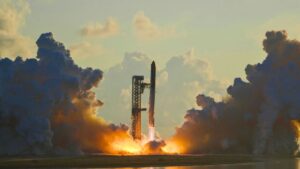 Avec 52 tonnes en orbite lors de son 14e vol, Starship entre dans le top 3 des plus gros lanceurs de l’histoire