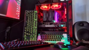31% of you go full goth and keep your RGB lighting turned off, while a mere 7% drench your rigs in unicorn vomit