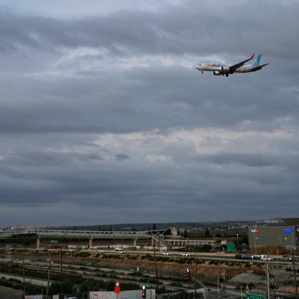 How FlyDubai Passengers and Crew Averted Disaster After Pilot Was Stabbed During Flight