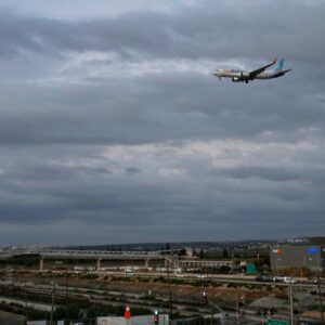 How FlyDubai Passengers and Crew Averted Disaster After Pilot Was Stabbed During Flight