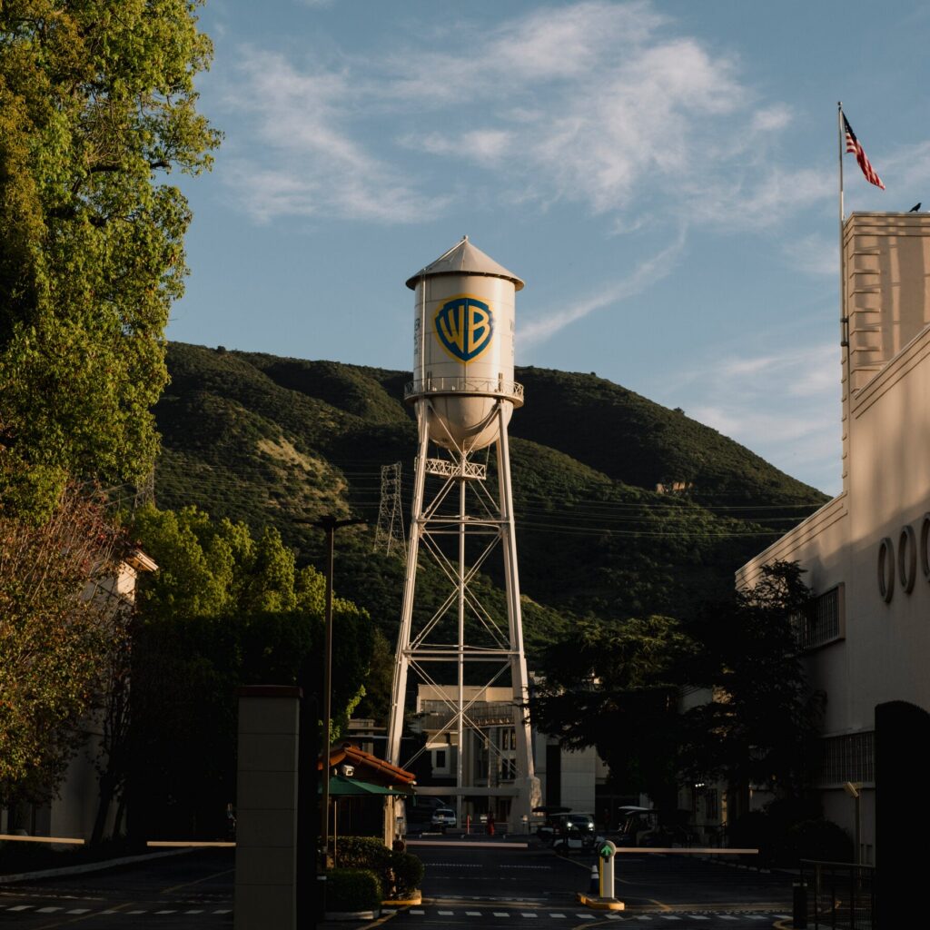 Paramount Closes Its Deal for Warner Bros. Discovery
