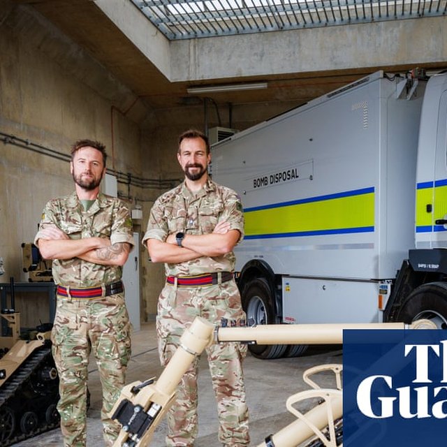 ‘It could knock a whole street down’: the art of defusing a second world war bomb