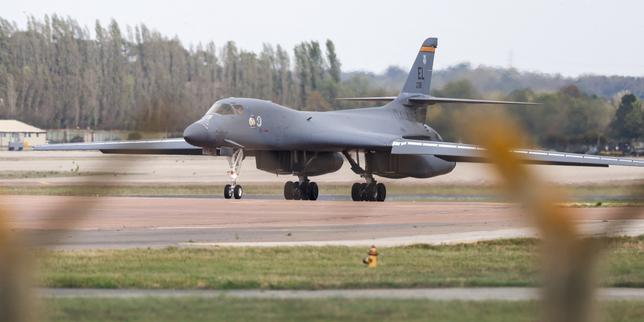 Alerte près d’une base militaire en Angleterre : un septième suspect arrêté pour des soupçons de « préparation d’actes terroristes »