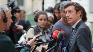 En réponse à la mobilisation des lycéens, Edouard Geffray annonce un « plan d&rsquo;action » pour accélérer les remplacements des professeurs