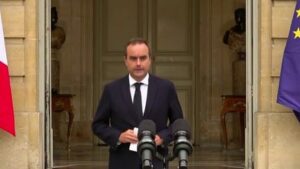Face à la colère lycéenne, Sébastien Lecornu demande à ses ministres le lancement de cinq chantiers