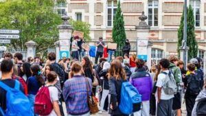 Les lycéens réclament de meilleures conditions d&rsquo;études, mais les régions redoutent le coût de la facture
