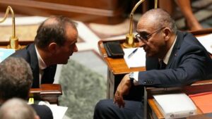« On n&rsquo;a pas toutes les cartes en main » : pourquoi le gouvernement peine à trouver la solution face à la mobilisation lycéenne