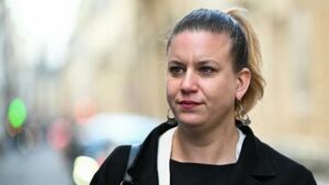 « Pour que la lutte contre le cancer ne soit pas du vernis rose » : la député LFI Mathilde Panot crée la polémique en attaquant la campagne Octobre rose