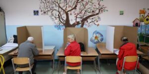 Elections générales en Bosnie-Herzégovine : les partis nationalistes serbes et croates gagnent du terrain