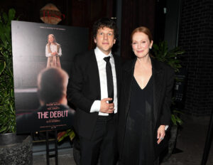 ‘The Debut’: Jesse Eisenberg Praises Oscar Frontrunner Julianne Moore’s ‘Perfect Performance’ at NYFF