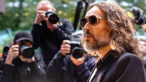 Russell Brand Rape Trial: Prosecution Opens Case Against ‘Forgetting Sarah Marshall’ Star