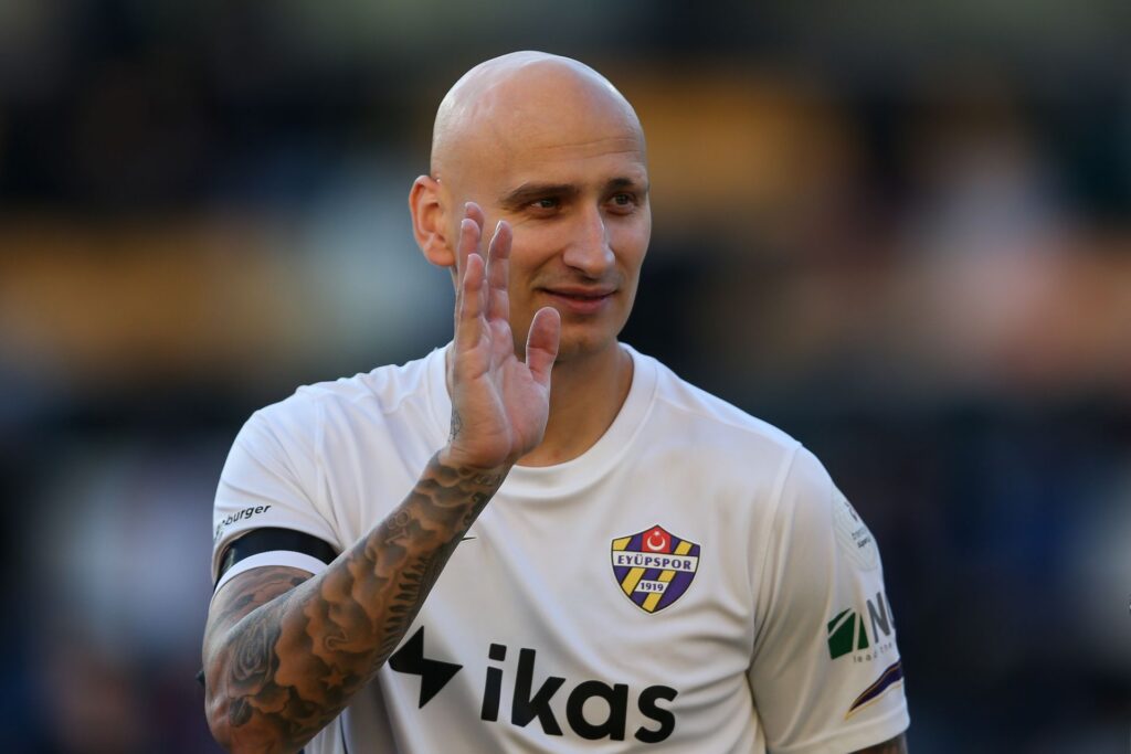 Jonjo Shelvey opens on the challenges he faced during his 18-month spell in Turkey
