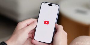 YouTube’s contextual AI search rolls out to all users on Android and iOS in US