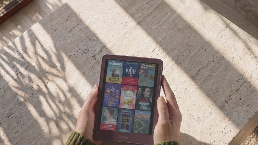 Nouveaux Kindle : Amazon réduit le rebord de l’écran, mais la liseuse de base prend 45 euros