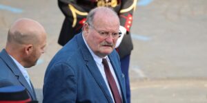Congrès des maires ruraux à Auch : après son départ du gouvernement, Michel Fournier retrouve des édiles divisés