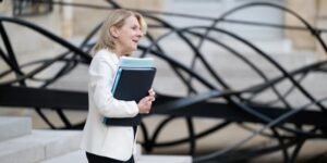 « Le modèle culturel français est menacé, y compris dans ses actions qui marchent bien, et la ministre Catherine Pégard est aux abonnés absents »
