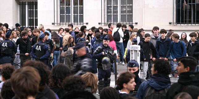 Le lycéen amputé d’une main à Lens « dément avoir ramassé la grenade » et « nie toute participation à des violences », affirme son avocate