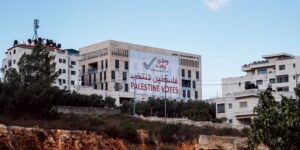Après vingt ans sans élection, les Palestiniens de nouveau privés de scrutin