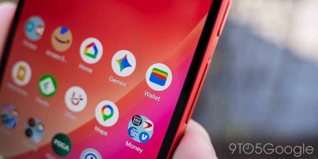 Google Wallet for Android getting vertically stacked card list [U]