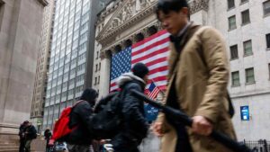 How a trillion-dollar hedge fund borrowing spree became Wall Street’s cash cow