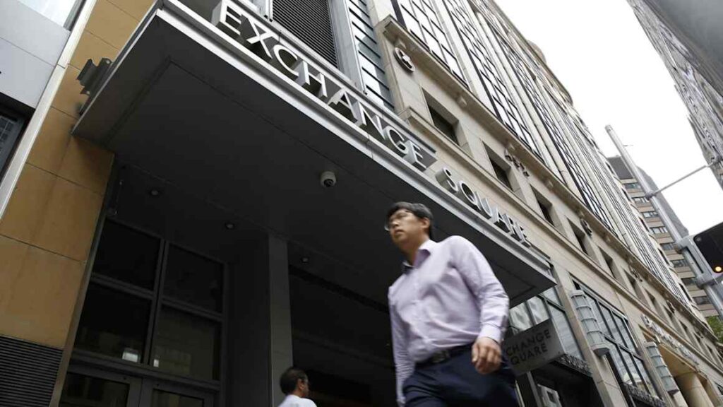 Australian data centre operator pulls bn IPO