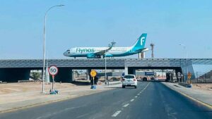 Houthi attacks on Saudi airports kill three people