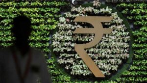 India’s central bank tries to shore up rupee as it nears record lows