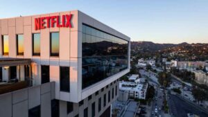 Netflix to cut 1,000 jobs as growth concerns mount