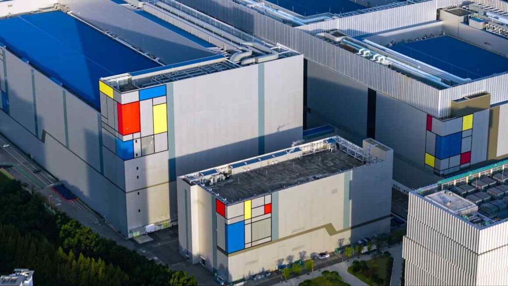 Samsung quarterly profit surges to bn on AI chip demand