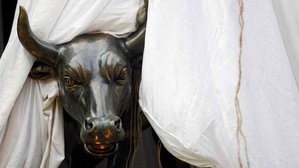An optimist’s guide to the bond market