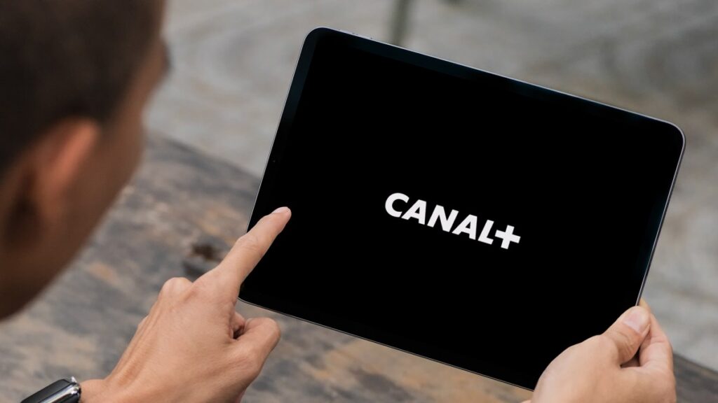 Face à une TVA à 20 %, Canal+ alerte sur un danger pour le cinéma français